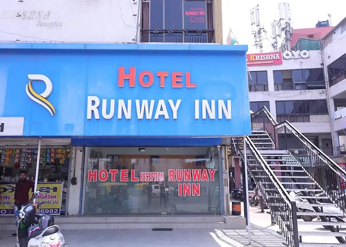 Hotel Runway Inn